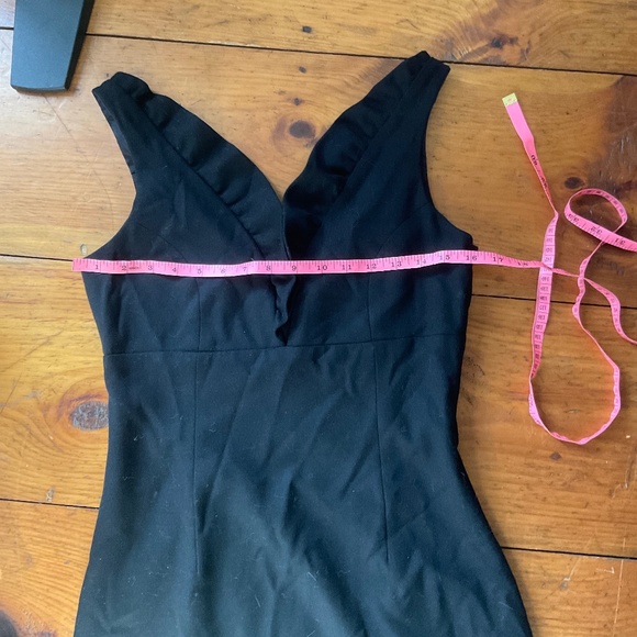 Tracy Reese / Anthropologie wool dress black w/ ruffled v neckline & low v back - Picture 9 of 13